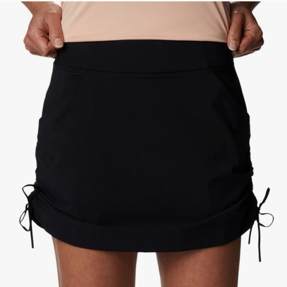 New! Columbia Skort Women's Size Large Black Active Skirt With Shorts - Picture 1 of 14